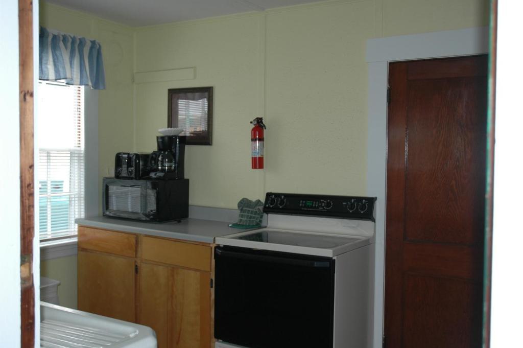 Channel Waterfront Cottages ويرس بيتش الغرفة الصورة