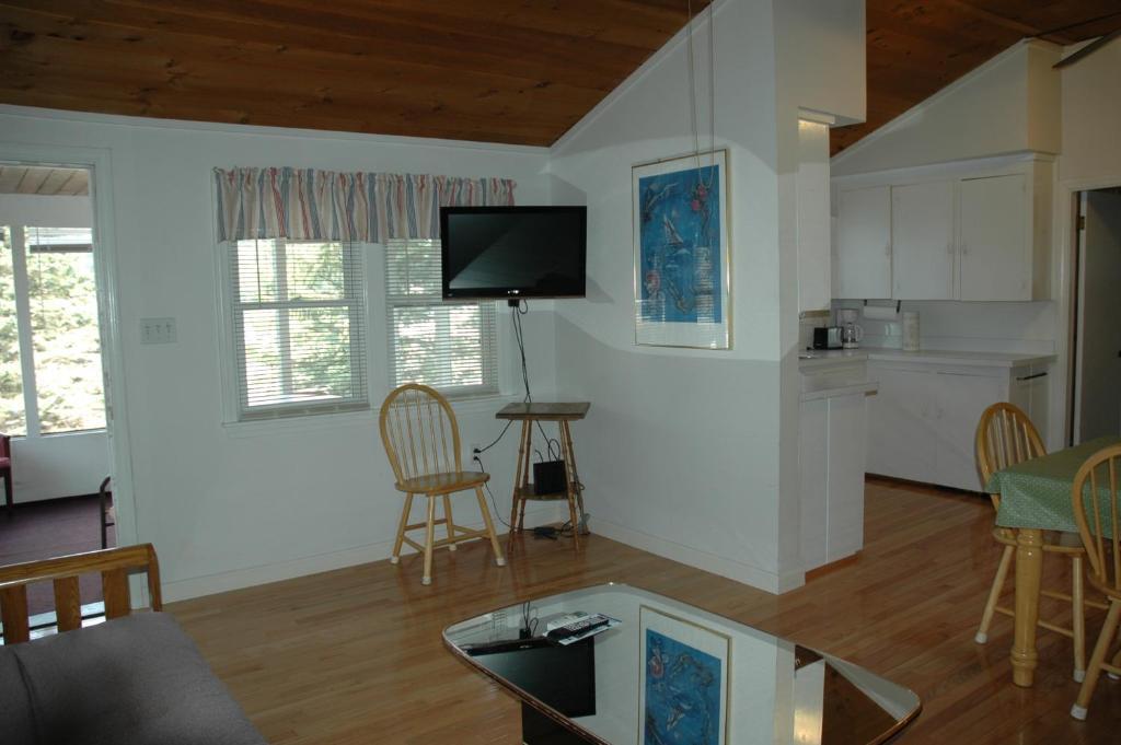 Channel Waterfront Cottages ويرس بيتش الغرفة الصورة
